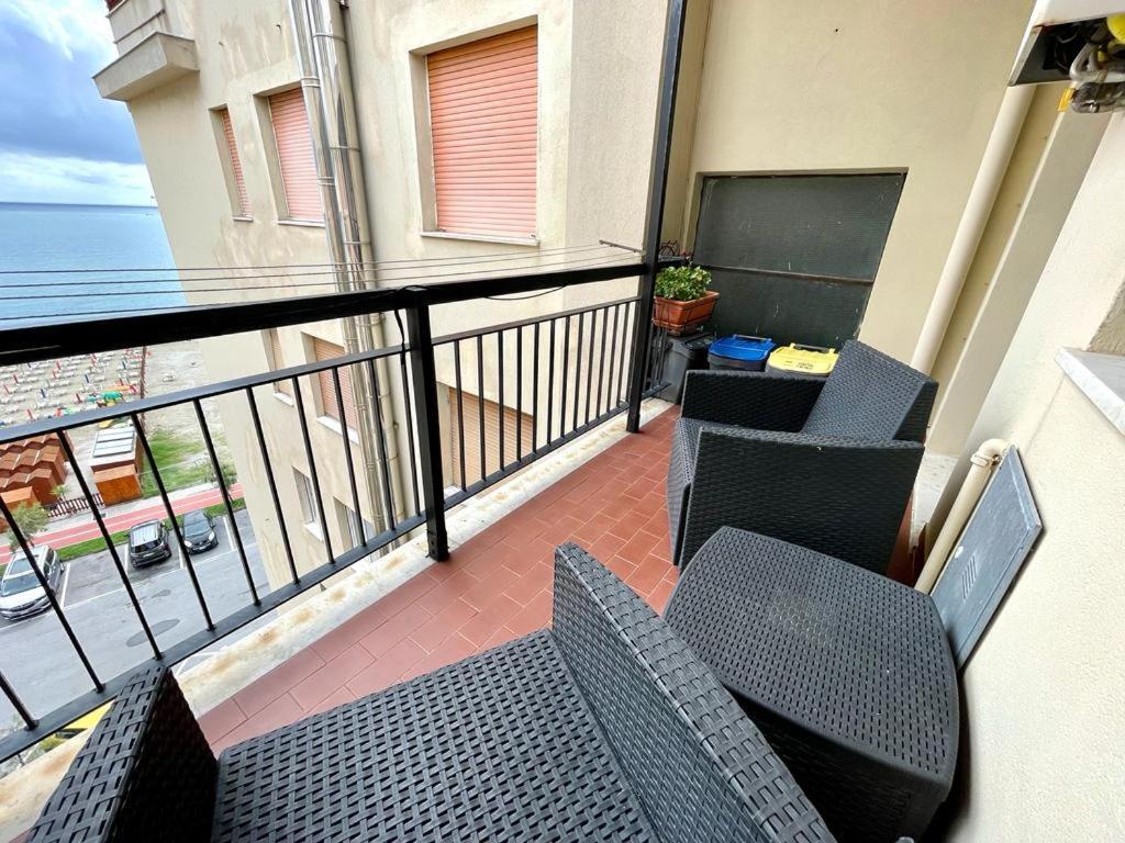 Casa Conchiglia Villa Vado Ligure Exteriör bild